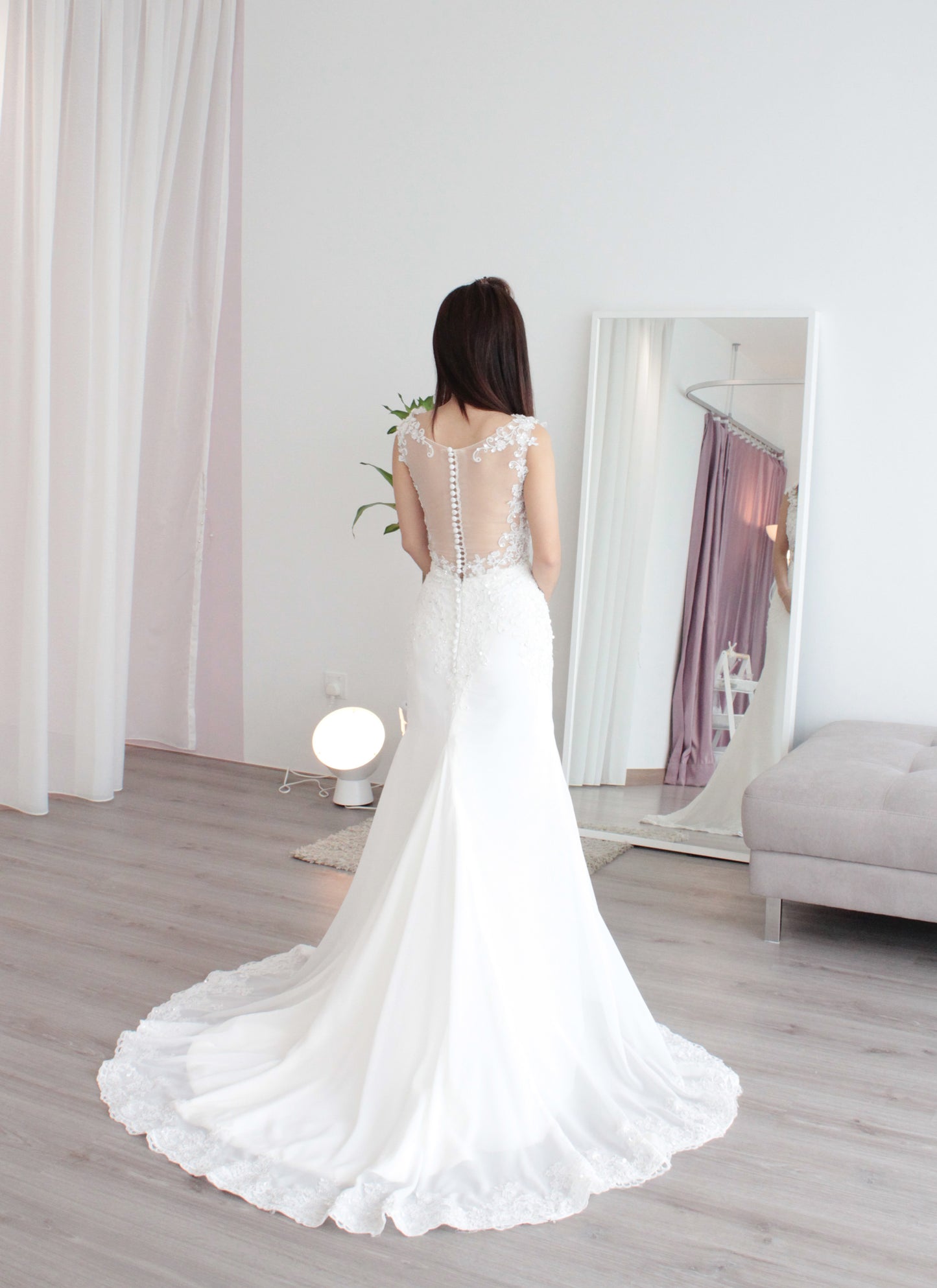 dentelle bridal wedding dress