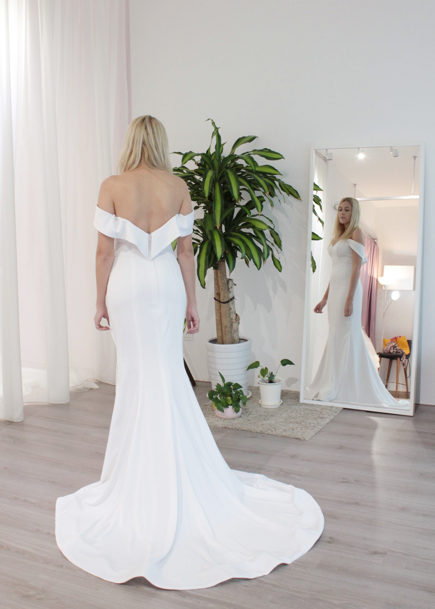 sleek wedding dress